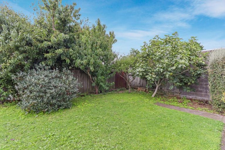 Photo of property in 12a Argentine Avenue, Miramar, Wellington, 6022