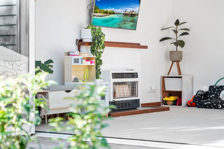 Photo of property in 8 Cameron Road, Te Puke, 3119