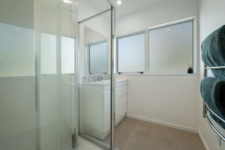 Photo of property in 148 Seaforth Road, Waihi Beach, 3611