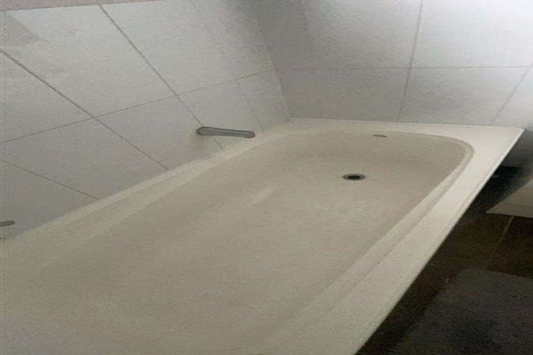 Photo of property in 14 Imogene Way, Half Moon Bay, Auckland, 2012