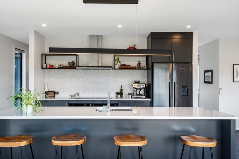 Photo of property in 25 Grandvista Drive, Green Island, Dunedin, 9018