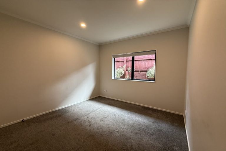 Photo of property in 17 Arahi Place, Rototuna North, Hamilton, 3210