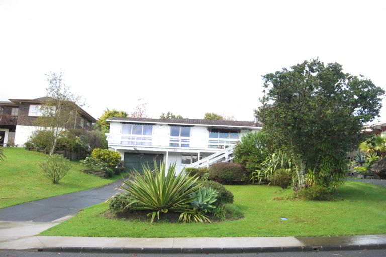 Photo of property in 43 Cheriton Road, Mellons Bay, Auckland, 2014