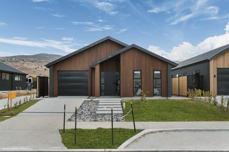 Photo of property in 73 Magnum Drive, Cromwell, 9310