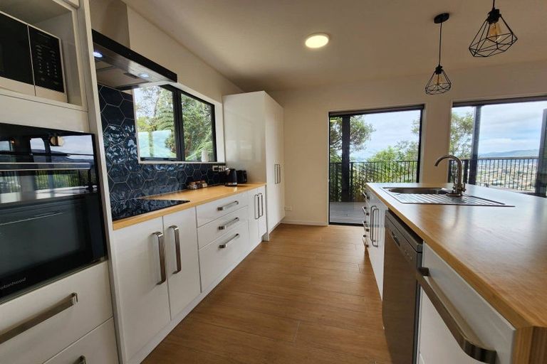 Photo of property in 32a Woodvale Grove, Fairfield, Lower Hutt, 5011