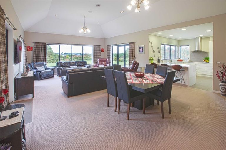 Photo of property in 41 Arcadia Place, Seaward Bush, Invercargill, 9812