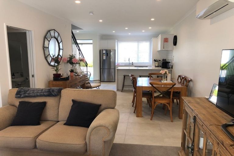 Photo of property in 5 Gallipoli Place, Flat Bush, Auckland, 2019