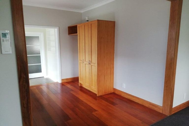 Photo of property in 666 Pioneer Highway, Highbury, Palmerston North, 4412