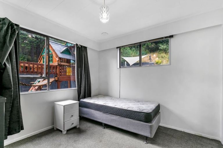 Photo of property in 12c Lane Street, Wallaceville, Upper Hutt, 5018