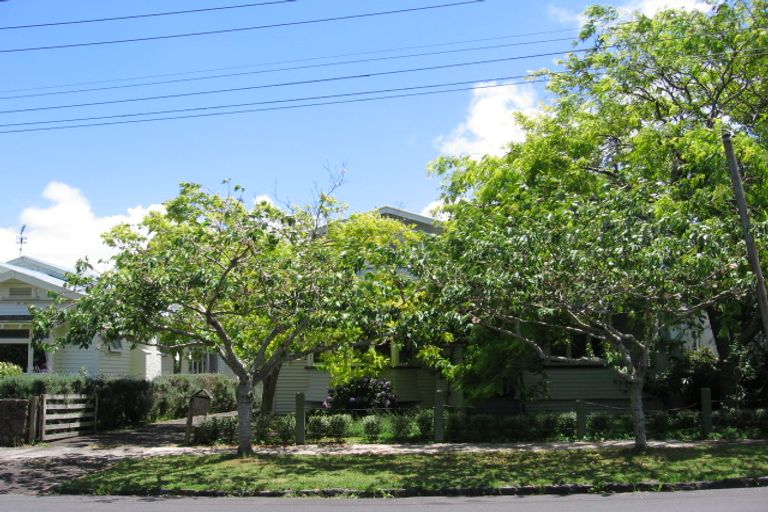 Photo of property in 17 Henley Road, Mount Eden, Auckland, 1024