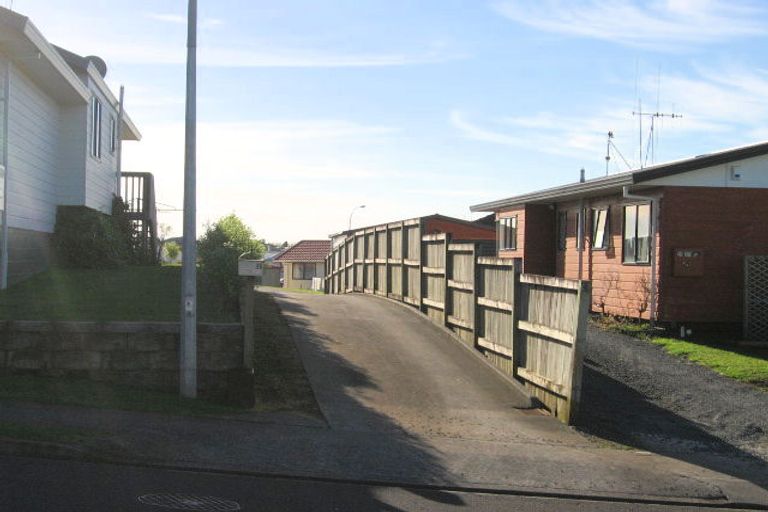 Photo of property in 24 Rosehill Place, Nawton, Hamilton, 3200