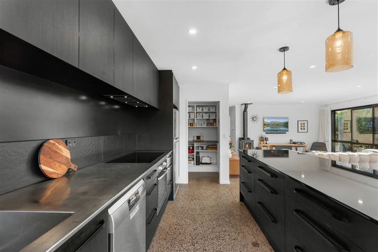 Photo of property in 25 Katrine Drive, Marshland, Christchurch, 8083