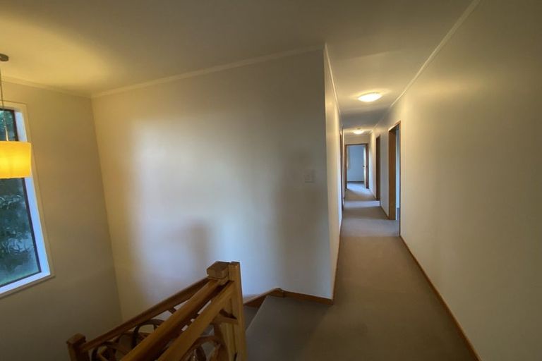 Photo of property in 74 Weatherly Road, Torbay, Auckland, 0630
