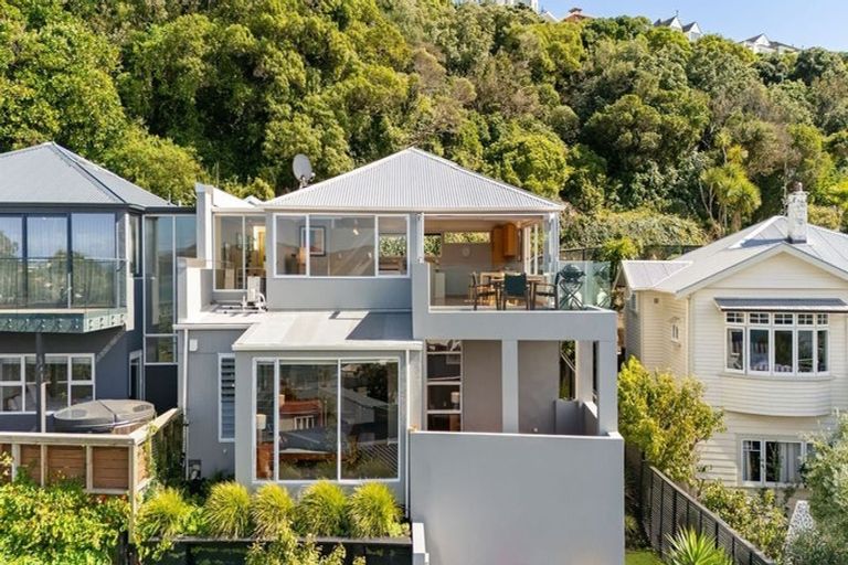 Photo of property in 90b Awa Road, Seatoun, Wellington, 6022