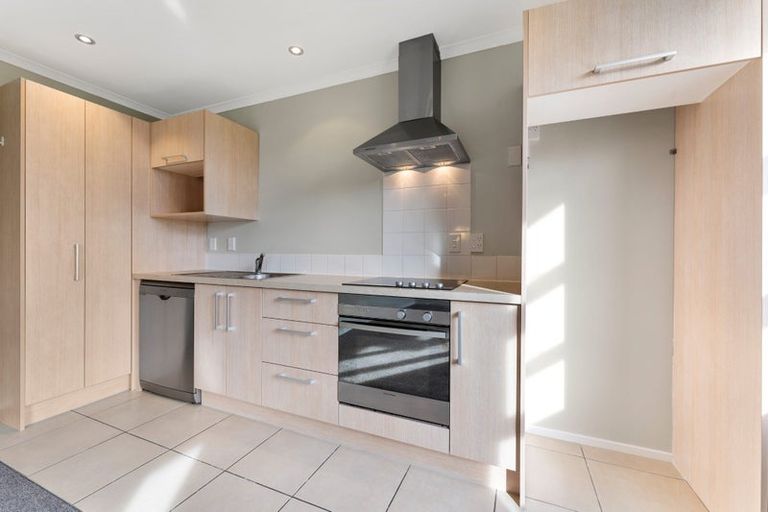 Photo of property in 6/33 Southampton Street, Sydenham, Christchurch, 8023