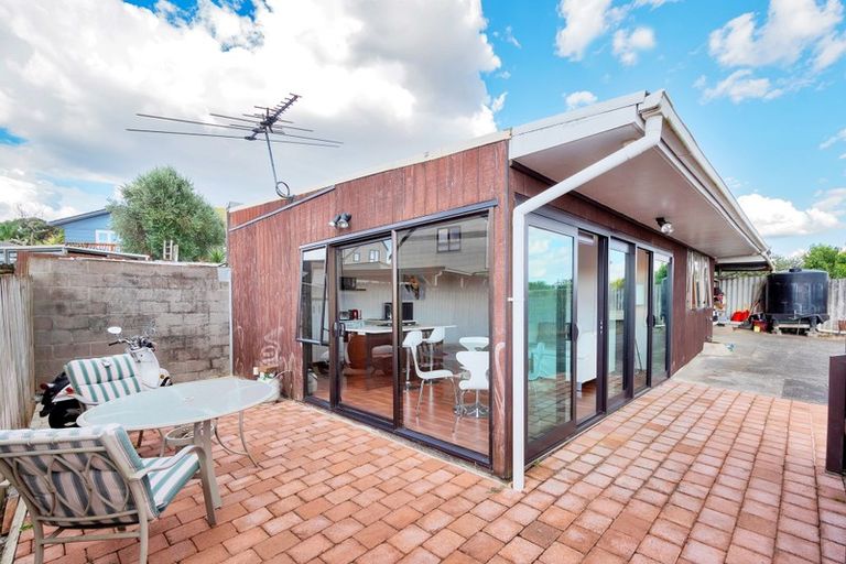 Photo of property in 115 Wallace Road, Mangere Bridge, Auckland, 2022