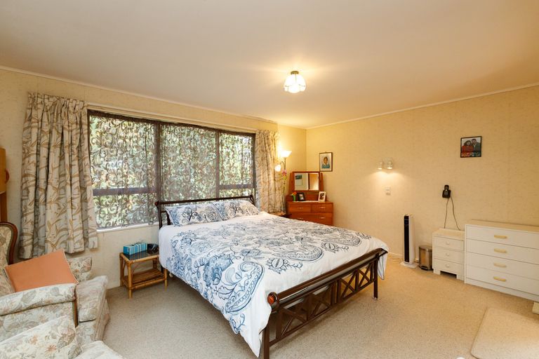 Photo of property in 5 Hill Court, Awapuni, Palmerston North, 4412