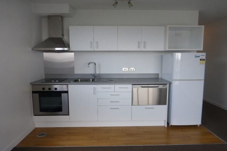 Photo of property in 12/20 Stanmore Road, Phillipstown, Christchurch, 8011