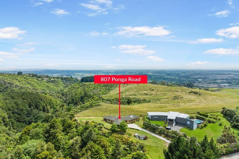 Photo of property in 807 Ponga Road, Opaheke, Papakura, 2584
