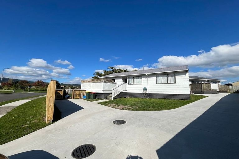 Photo of property in 60 Pohutukawa Drive, Owhata, Rotorua, 3010