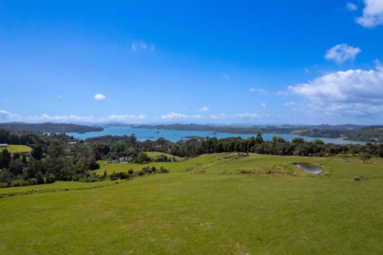 Photo of property in 111 Magnolia Tree Way, Kerikeri, 0294