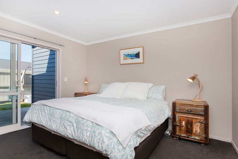 Photo of property in 34 Hamilton Drive, Wainui, Gisborne, 4010