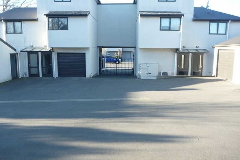 Photo of property in 4/28 Southampton Street, Sydenham, Christchurch, 8023