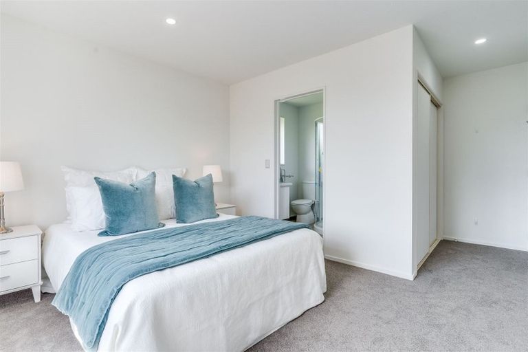 Photo of property in 9 Eliza Place, Aidanfield, Christchurch, 8025