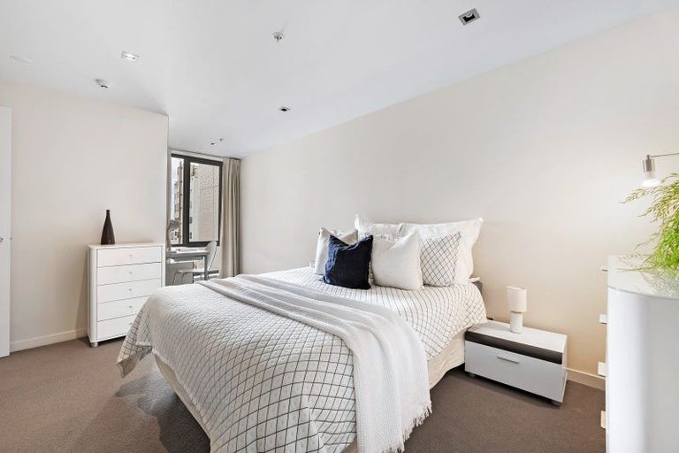 Photo of property in Republic2, 5b/11 Tennyson Street, Te Aro, Wellington, 6011