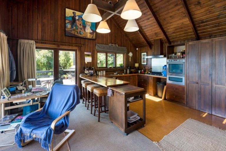 Photo of property in 363 Port Underwood Road, Whatamango Bay, Picton, 7281