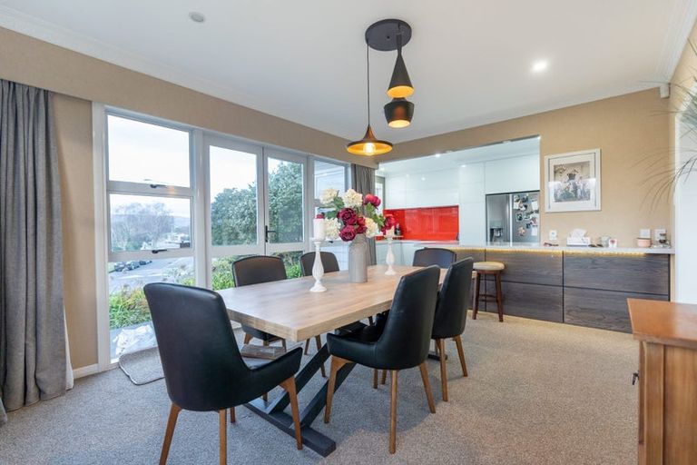 Photo of property in 1 Wigan Place, Hokowhitu, Palmerston North, 4410