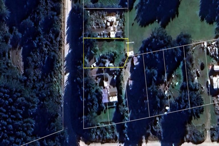 Photo of property in 45 Awarua Bay Road, Awarua Plains, Invercargill, 9877