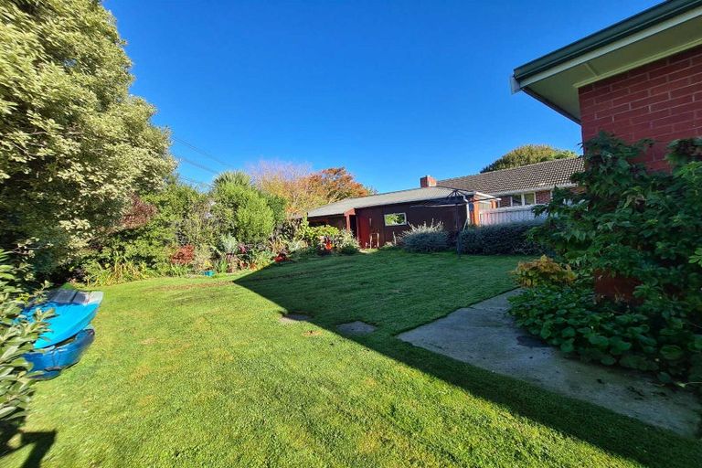 Photo of property in 7 Kingsgate Place, Burnside, Christchurch, 8053