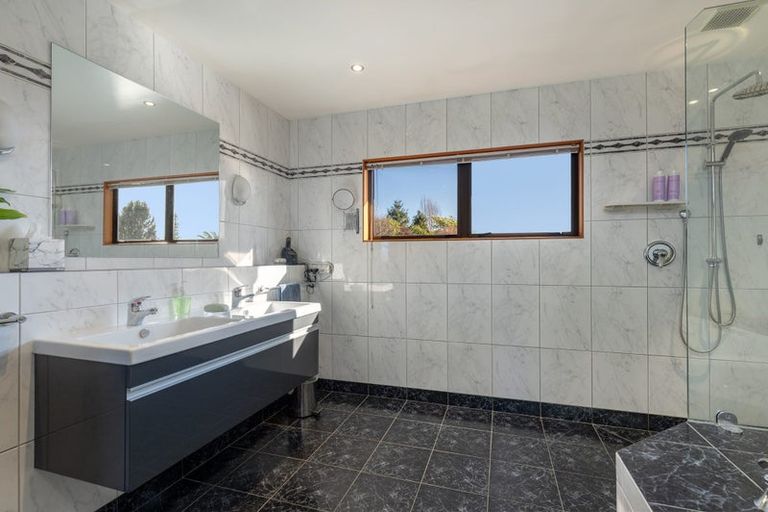 Photo of property in 47 Motueka Quay, Motueka, 7120