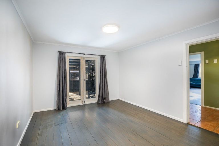 Photo of property in 822 Motukawa Road, Tarata, Inglewood, 4387