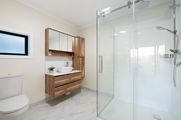 Photo of property in 7 Sunrise Lane, Queenstown, 9300