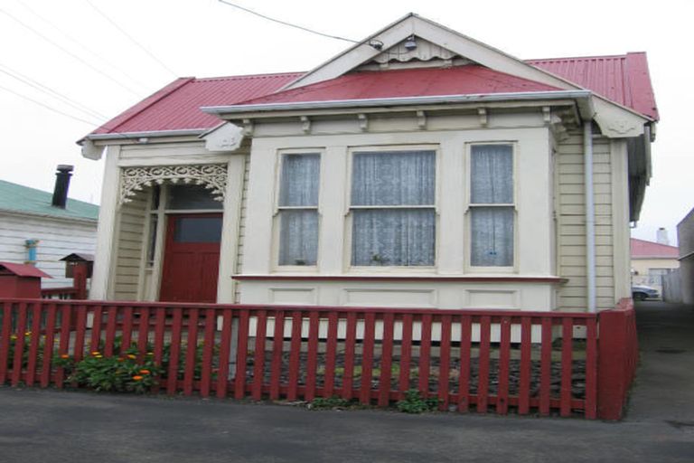 Photo of property in 28 Reid Road, South Dunedin, Dunedin, 9012