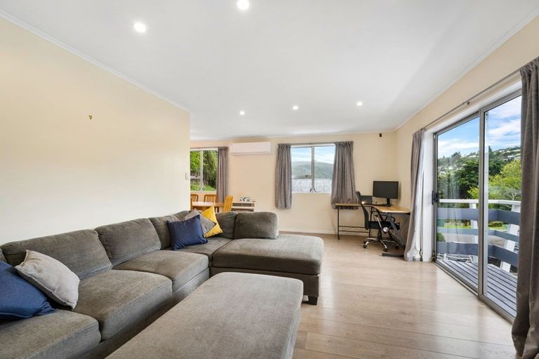 Photo of property in 13 Harold Grove, Stokes Valley, Lower Hutt, 5019