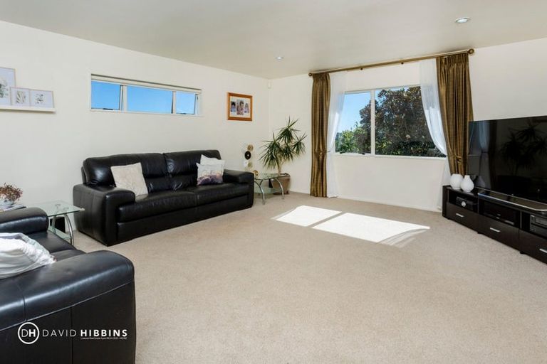 Photo of property in 6 Pelican Lane, Unsworth Heights, Auckland, 0632