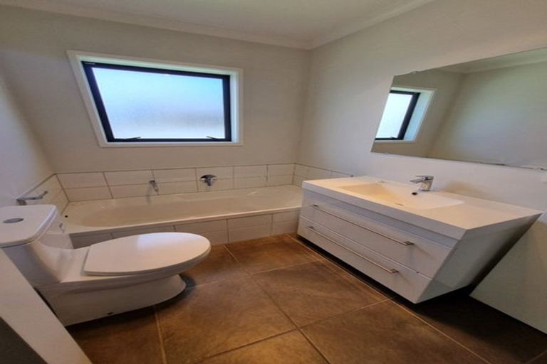 Photo of property in 19 Buckingham Place, Springvale, Whanganui, 4501