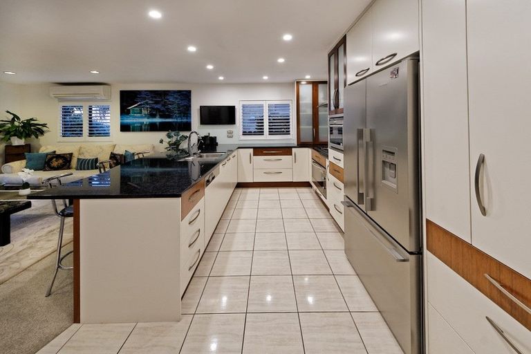 Photo of property in 157c Hobsonville Road, West Harbour, Auckland, 0618