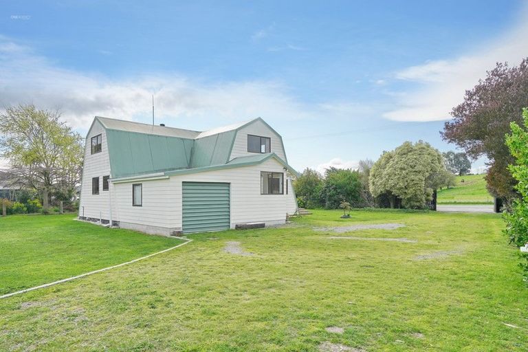 Photo of property in 20 Osborne Road, Amberley, 7410
