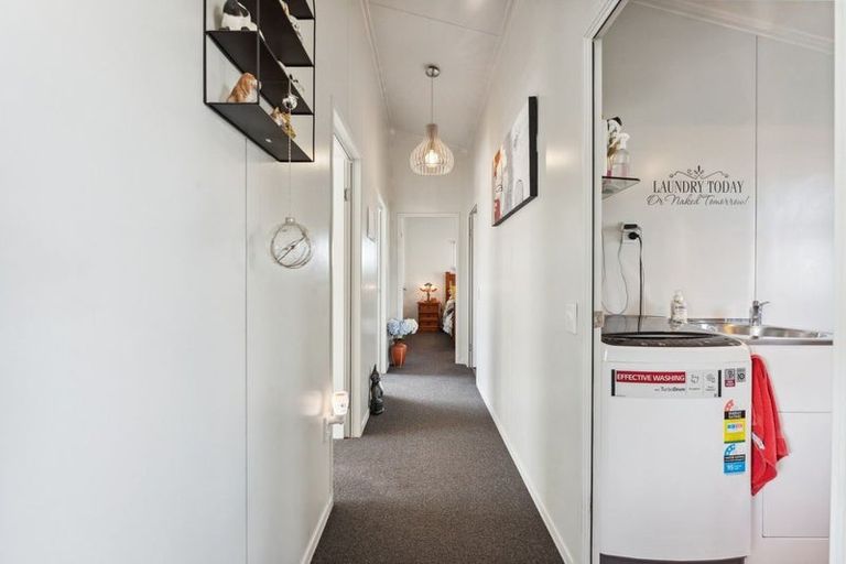 Photo of property in 68 Grey Street, Woodville, 4920