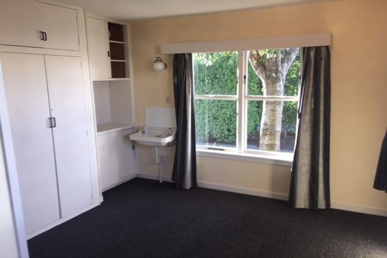 Photo of property in 138 Fendalton Road, Fendalton, Christchurch, 8052