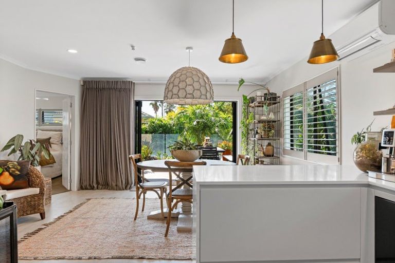 Photo of property in 5 Arabian Drive, Papamoa Beach, Papamoa, 3118