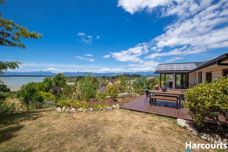 Photo of property in 4 Bronte Road East, Bronte, Upper Moutere, 7173