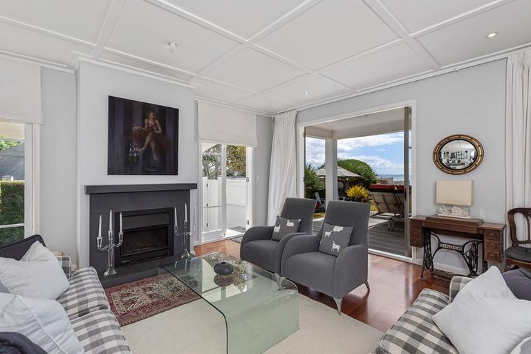 Photo of property in 117 Ladies Mile, Manly, Whangaparaoa, 0930