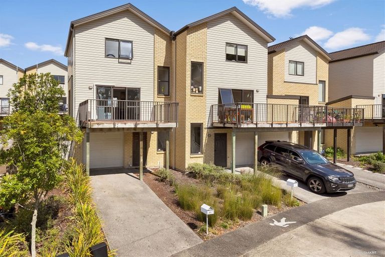 Photo of property in St Claire Village, 54/172 Mcleod Road, Te Atatu South, Auckland, 0610