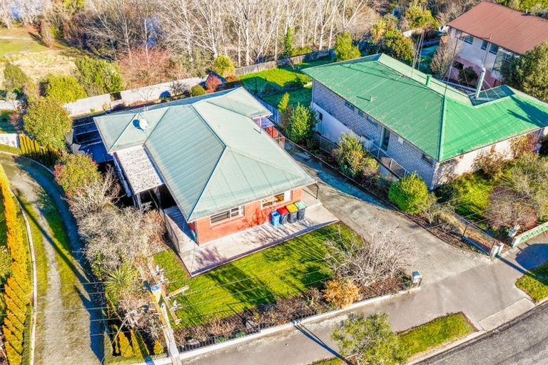 Photo of property in 21 Kowhai Street, Highfield, Timaru, 7910