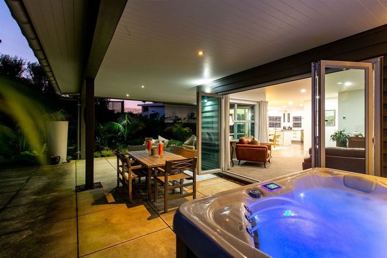 Photo of property in 50 Roto Street, Hurdon, New Plymouth, 4310